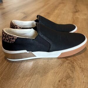 Dolce Vita Zyon Slip-On Sneaker